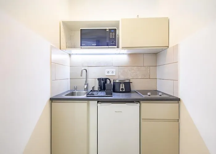 Apartament Explore From *